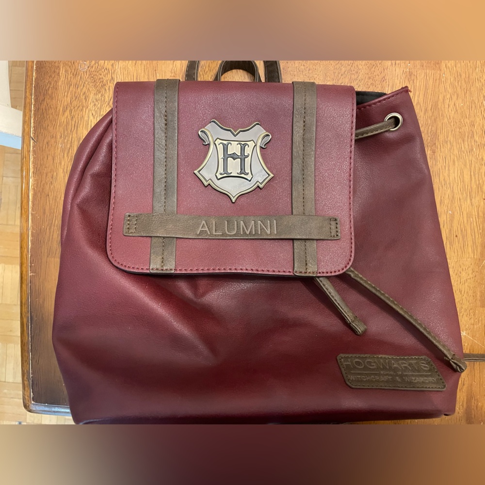 Hogwarts Alumni Burgundy Backpack
